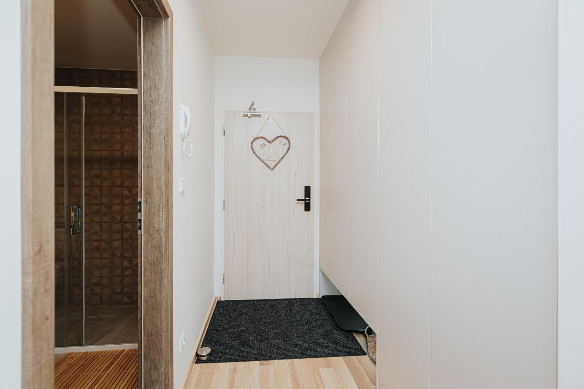 Apartman Hillside X34, Kubinska Hola Dolny Kubin Exterior foto